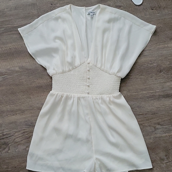 Express Romper - Picture 1 of 6